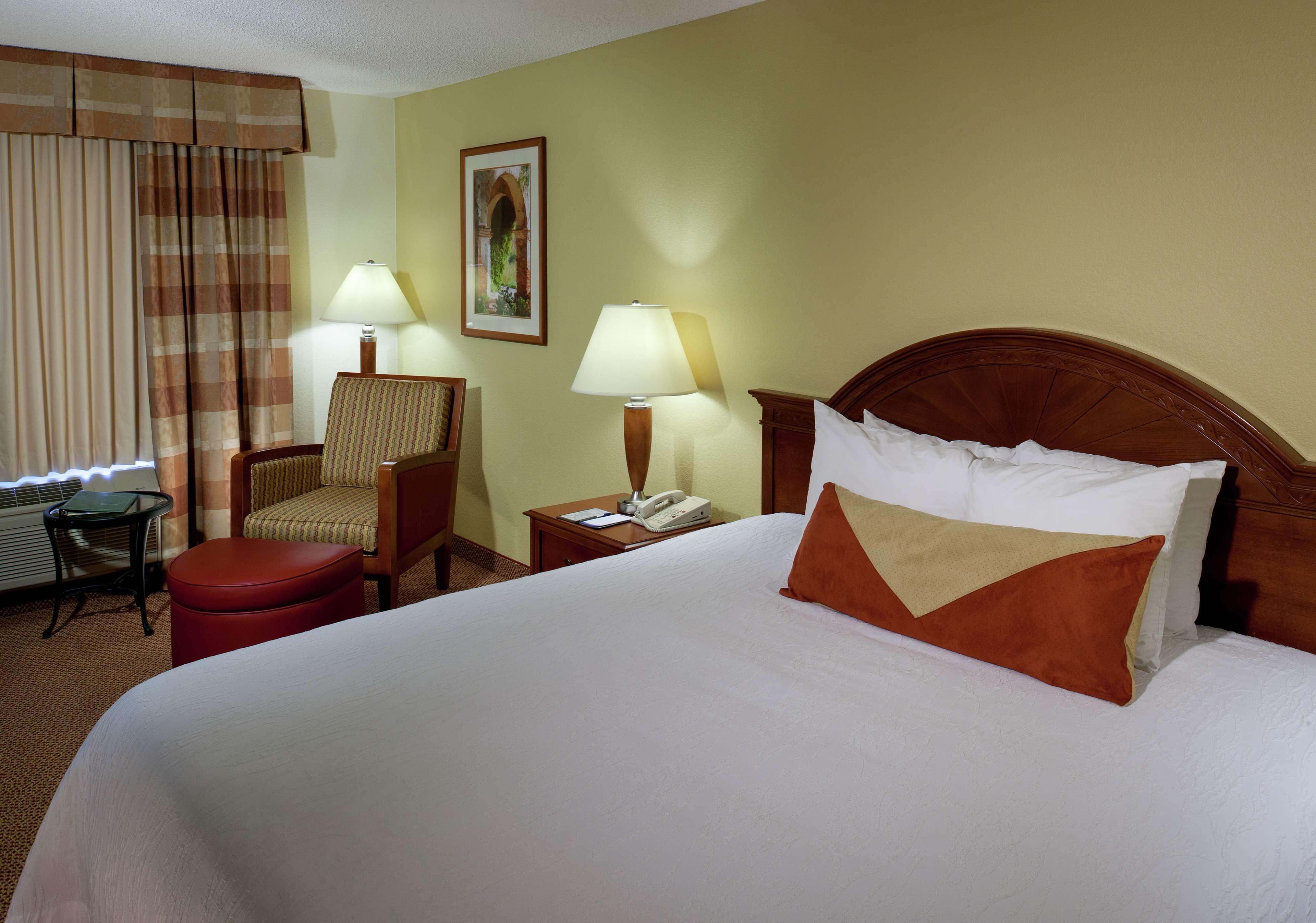 Hilton Garden Inn Arcadia/Pasadena Area Exteriör bild